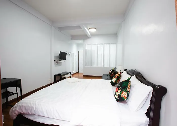 Aparthotel House Of Happiness 4*