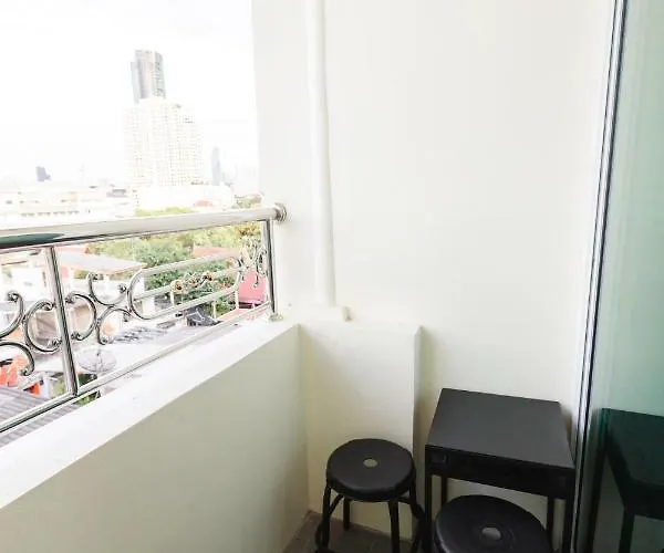 House Of Happiness Aparthotel 4*
