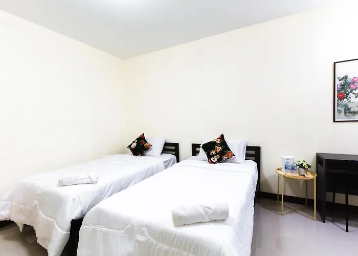 House Of Happiness Aparthotel 4*